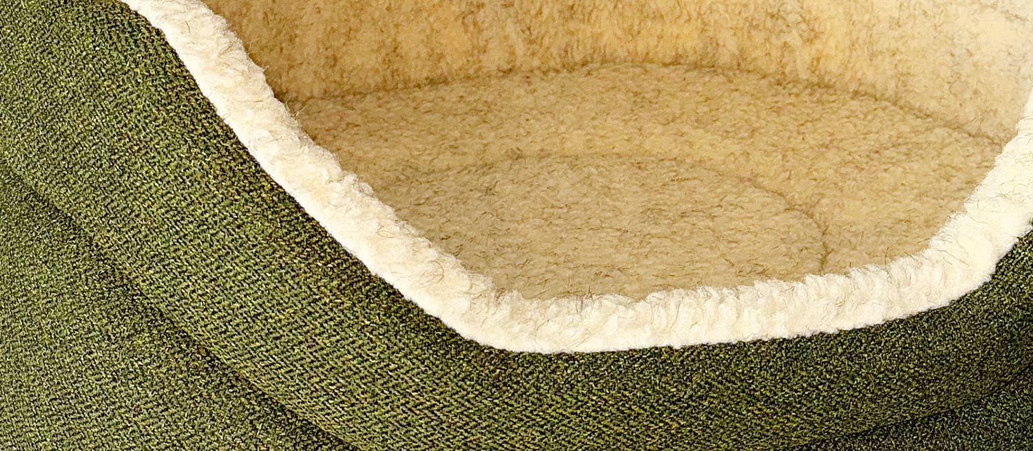 All Dog Beds in Orkney Woodland Green