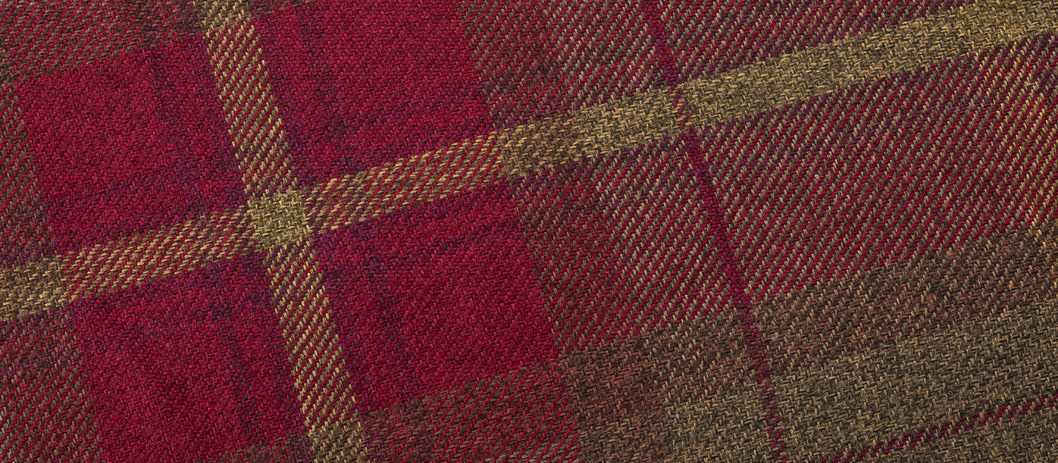 Dog Beds in Signature Tartan Brown-Burgundy-Rust