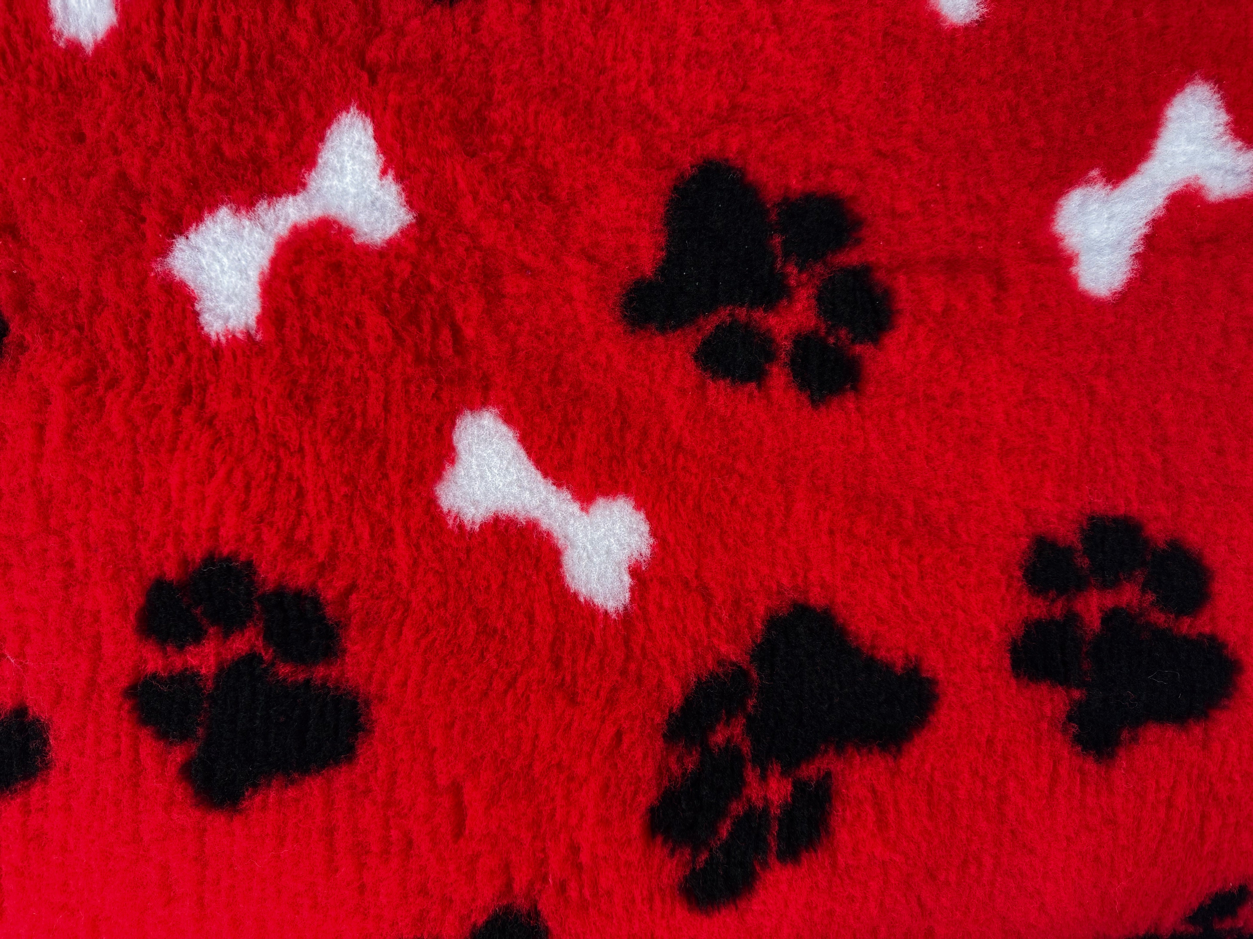 Vet Beds - Thick, Fleeced, Luxury Vet Bed in 10 Colours - Non-Slip - Available in 3 Sizes